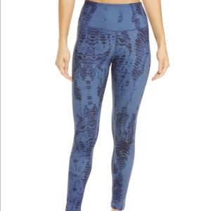 ZELLA
Live In High Waist Ankle Performance Legging